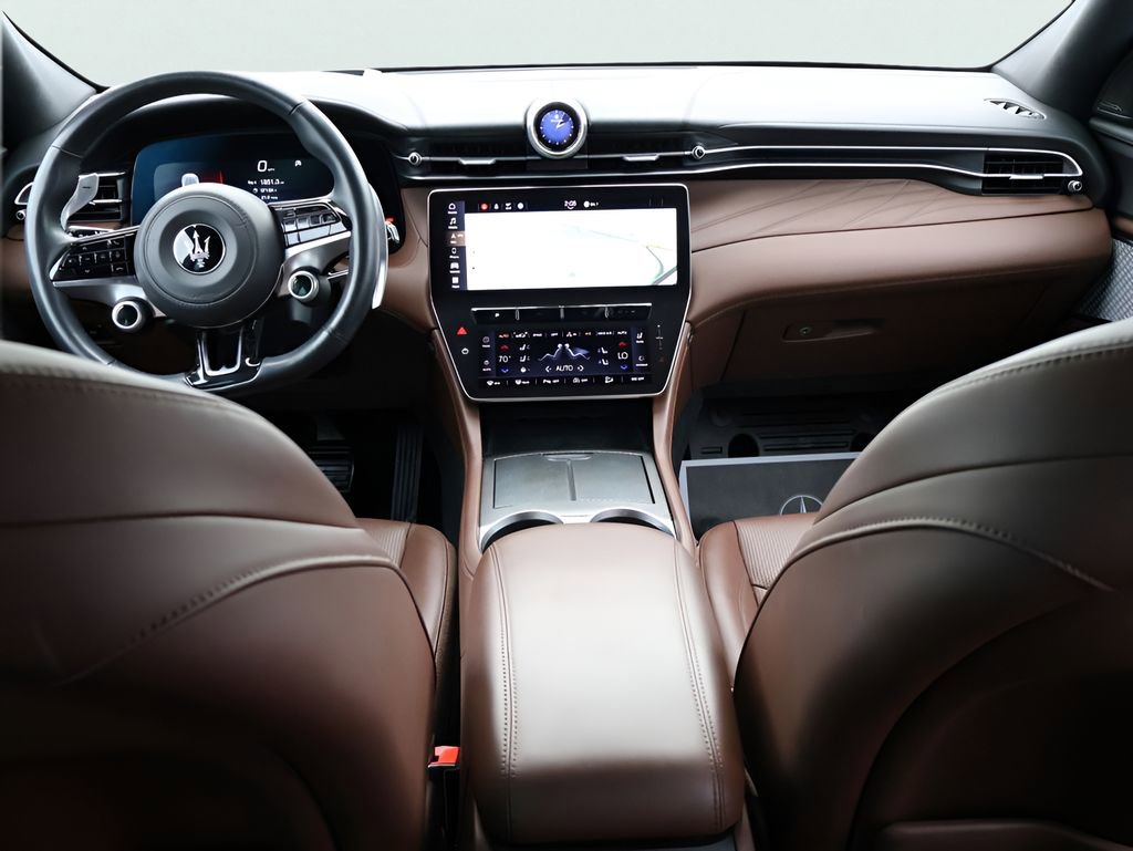 Used 2023 Maserati Grecale GT AWD/4WD image 15