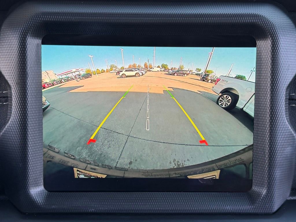 Used 2021 Jeep Wrangler Unlimited Sahara w/ Cold Weather Group image 19