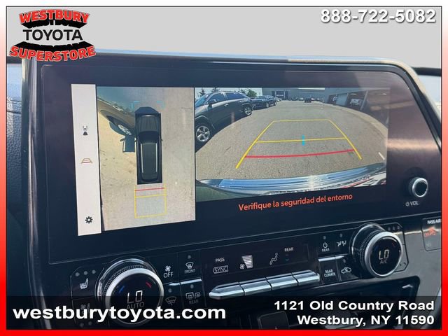 Used 2024 Toyota Highlander Limited AWD/4WD image 29