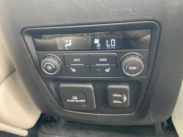 Used 2022 Buick Enclave Avenir w/ LPO, Floor Liner Package FWD image 41