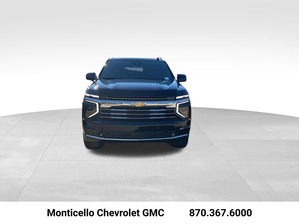 New 2026 Chevrolet Suburban LT w/ Comfort Package AWD/4WD image 8