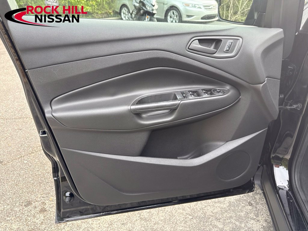 Used 2016 Ford Escape S FWD image 13