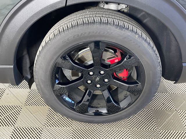 Used 2024 Ford Explorer ST w/ Equipment Group 401A AWD/4WD image 20