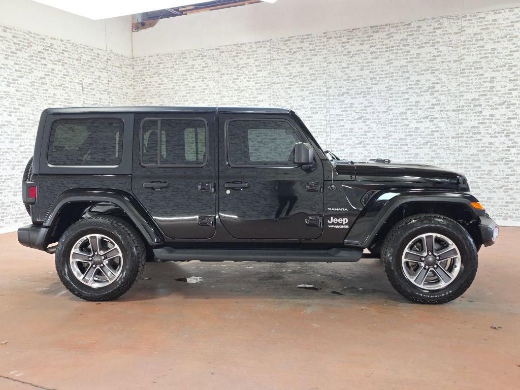 Used 2021 Jeep Wrangler Unlimited Sahara image 6