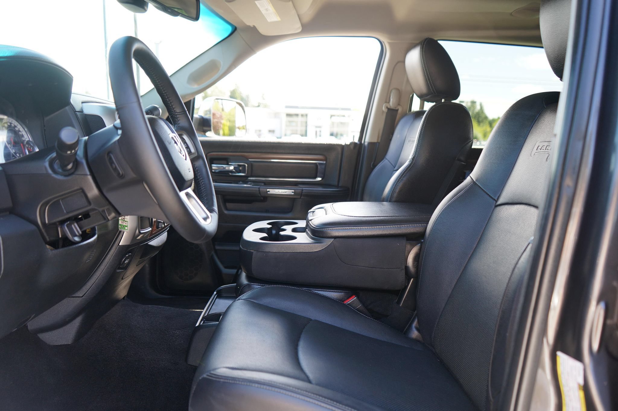 Used 2017 RAM 2500 Laramie AWD/4WD image 19