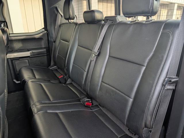 Used 2016 Ford F150 Lariat image 14