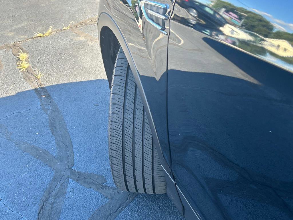 Used 2017 Ford Escape SE w/ Equipment Group 201A image 10