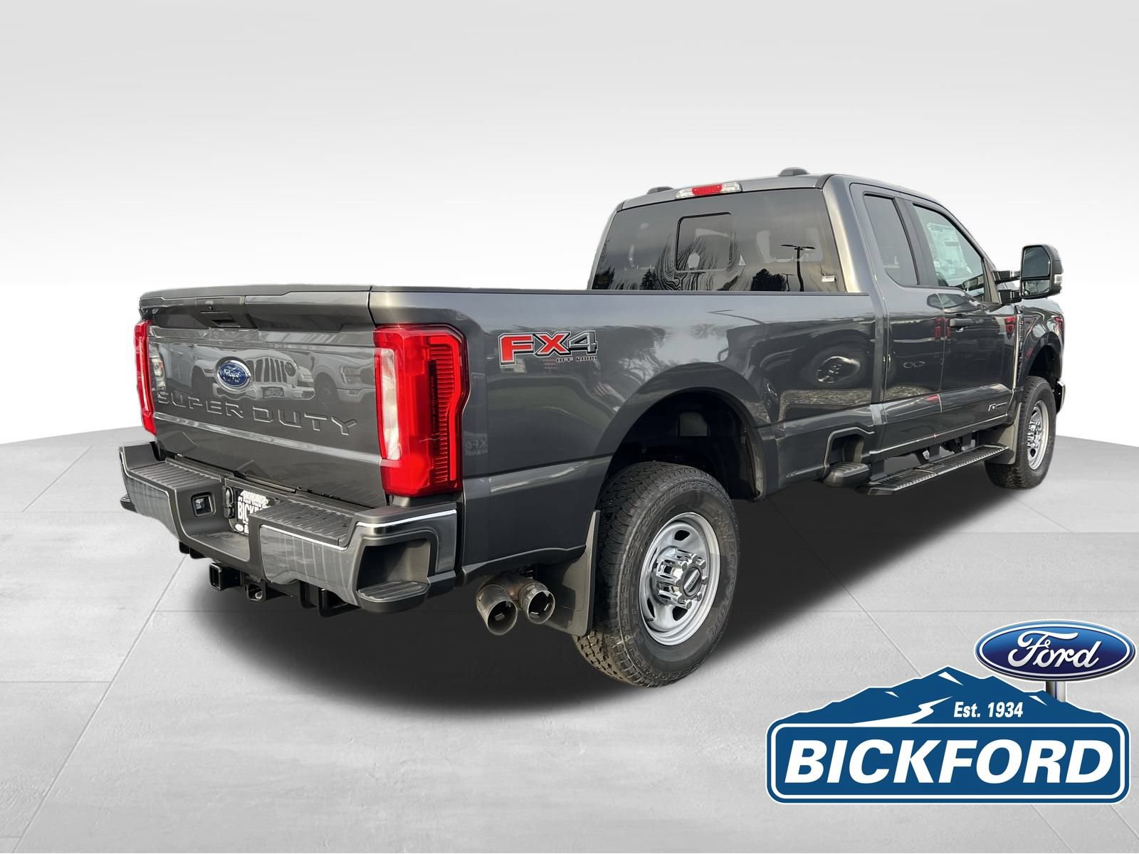 New 2026 Ford F350 XL w/ FX4 Off-Road Package AWD/4WD image 5