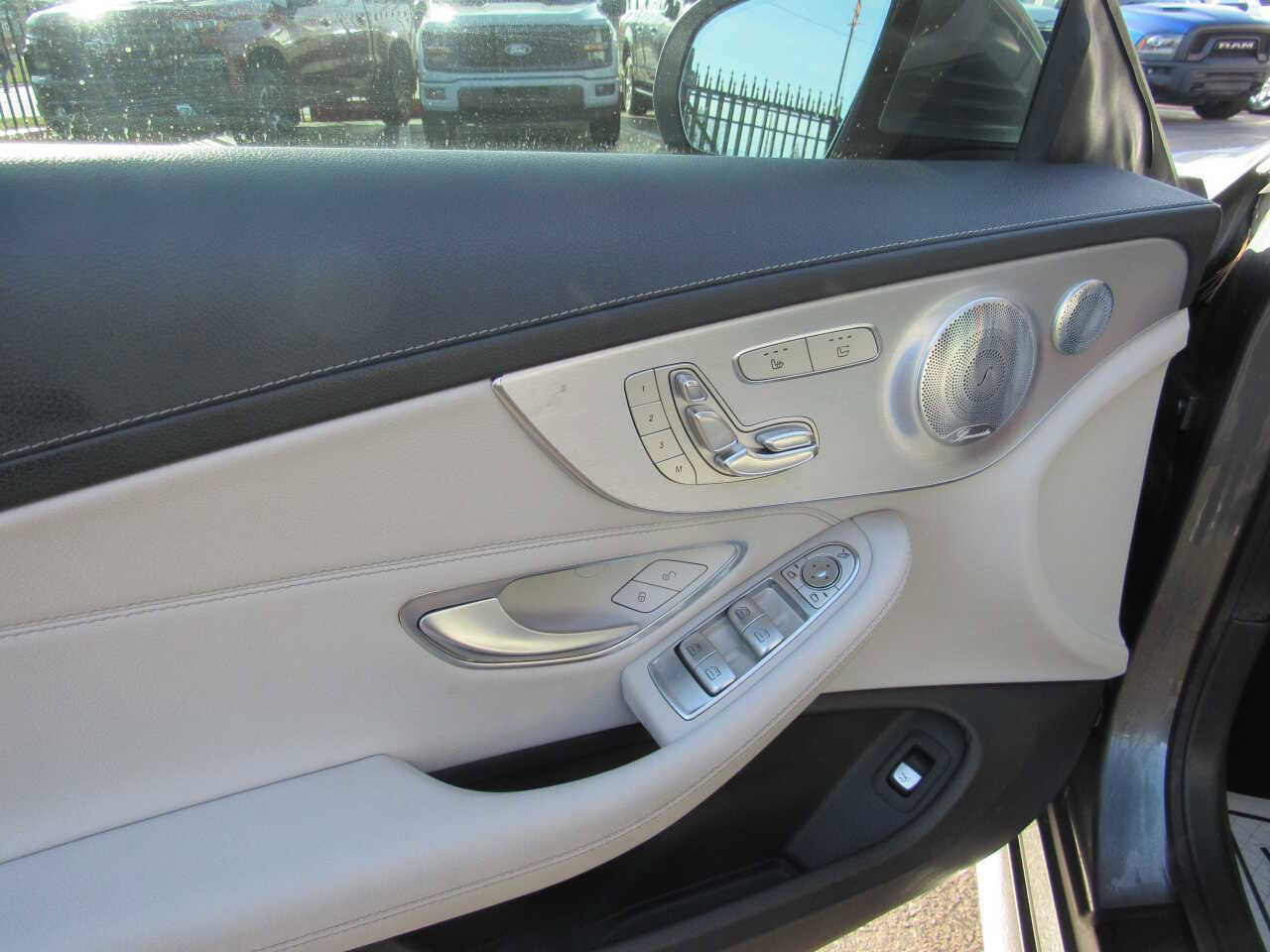 Used 2017 Mercedes-Benz C 300 4MATIC Cabriolet w/ Premium 2 Package image 8