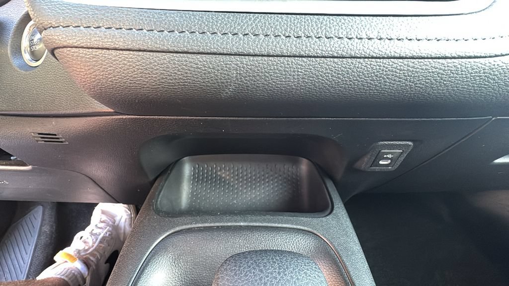 Used 2025 Toyota Corolla SE FWD image 21