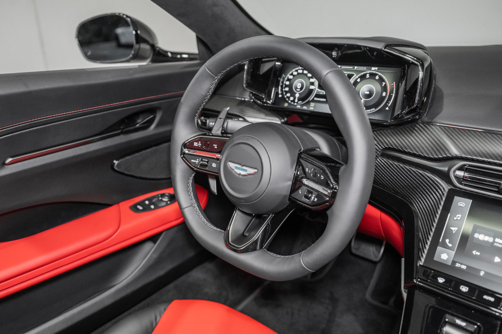 New 2026 Aston Martin V8 Vantage S RWD image 20