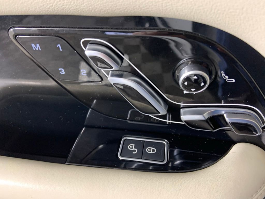 Used 2019 Land Rover Range Rover HSE AWD/4WD image 29