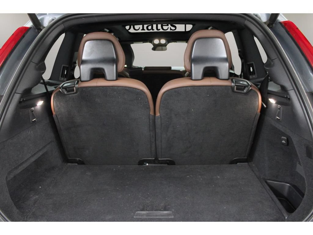 Certified 2023 Volvo XC90 B6 Plus AWD/4WD image 31