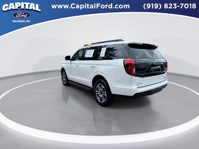 Certified 2025 Ford Expedition Active AWD/4WD image 6