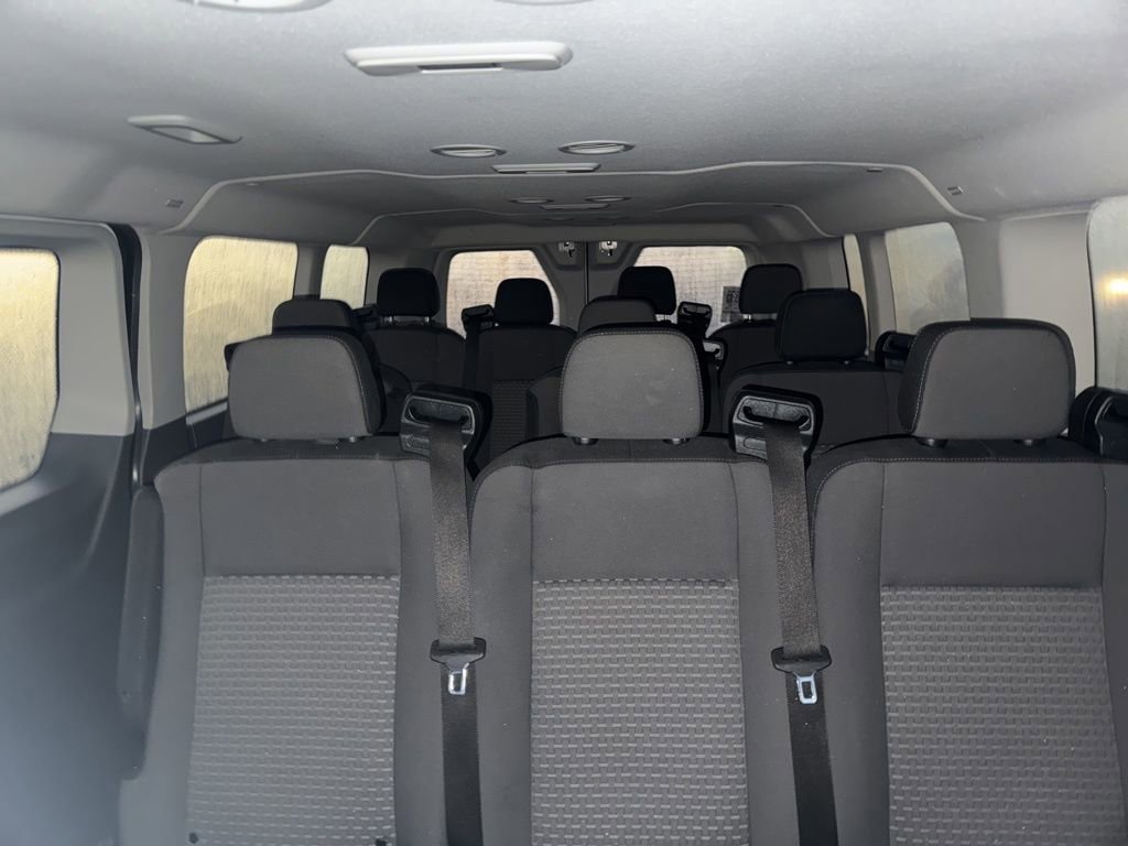 Used 2023 Ford Transit 350 XLT image 8