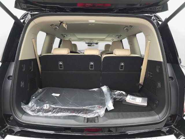 New 2027 Nissan Armada Platinum AWD/4WD image 32
