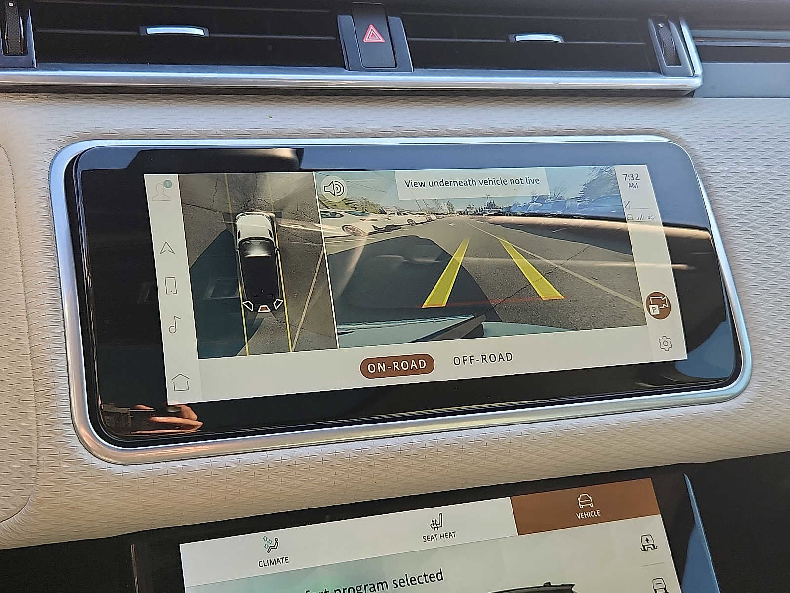 Used 2021 Land Rover Range Rover Velar S AWD/4WD image 17