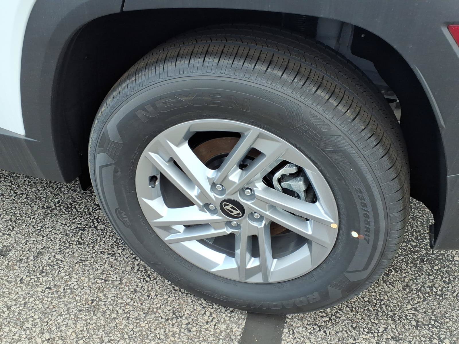 New 2026 Hyundai Tucson SE AWD/4WD image 10