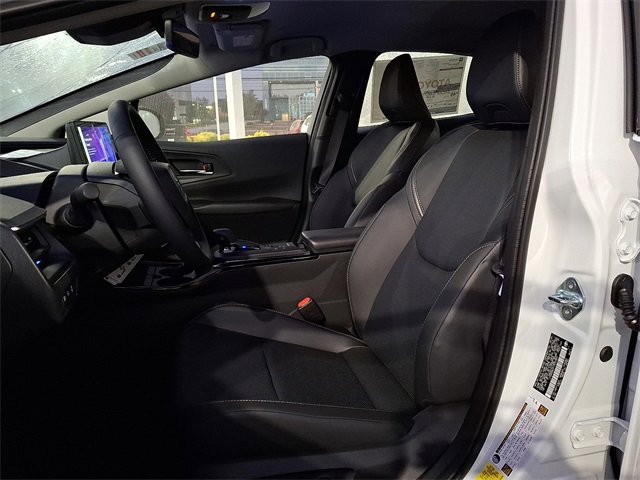 New 2026 Toyota Prius AWD image 8