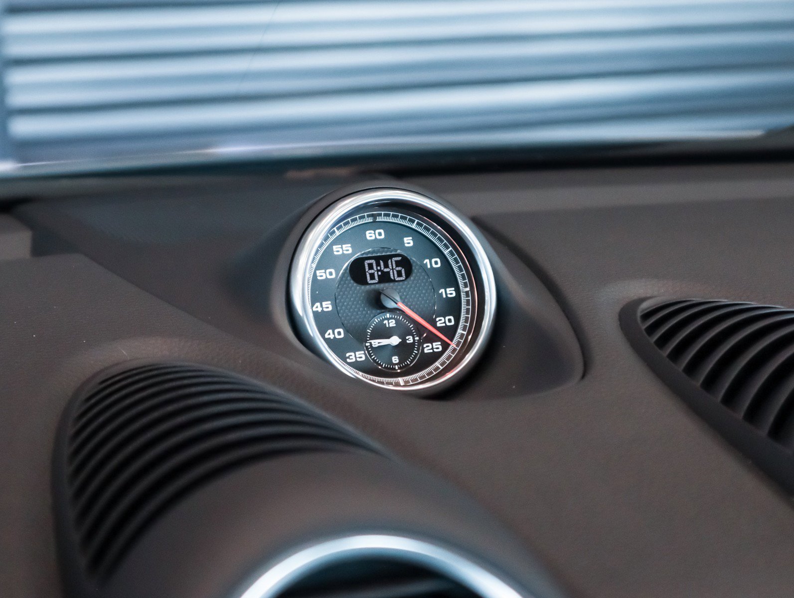 Certified 2025 Porsche 718 Cayman GTS RWD image 21