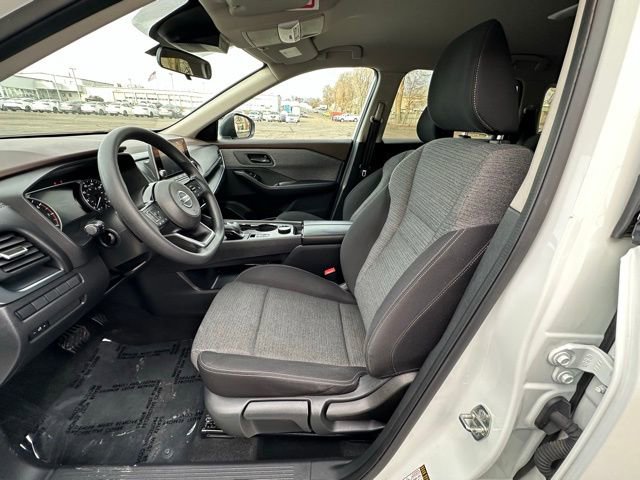 Used 2021 Nissan Rogue S AWD/4WD image 24