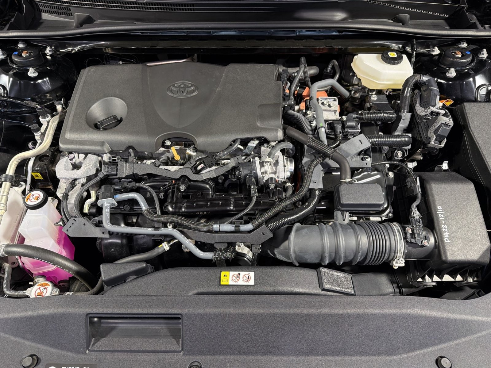 Used 2025 Toyota Camry SE FWD image 29