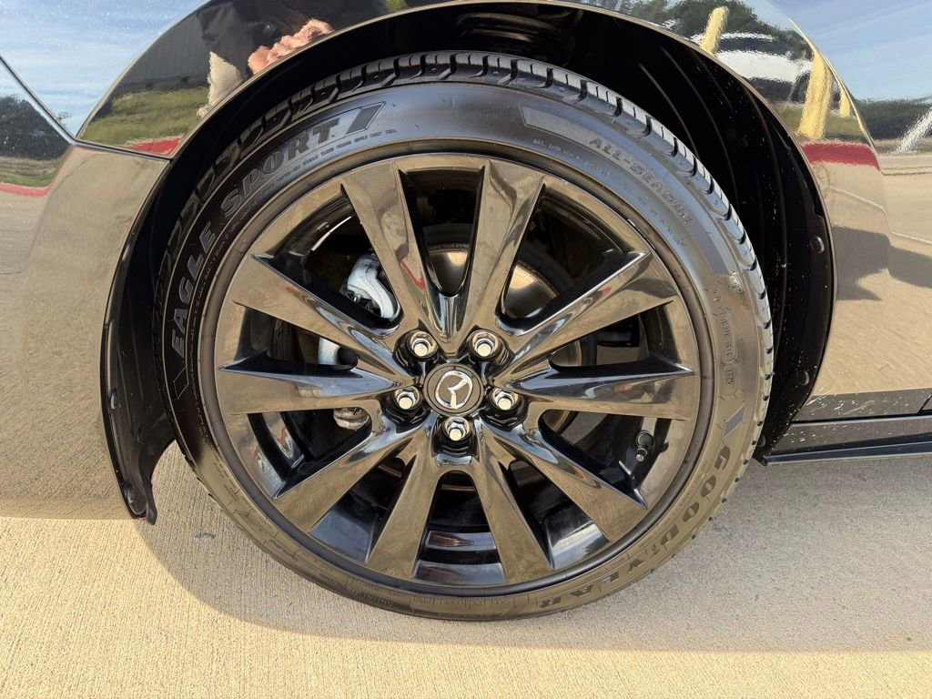 Used 2024 MAZDA MAZDA3 s image 9