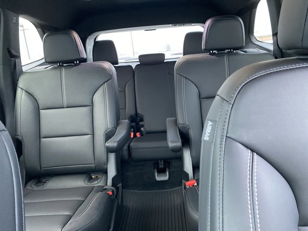 New 2026 GMC Acadia Elevation image 23