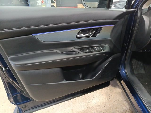 Certified 2025 Nissan Murano SL image 10