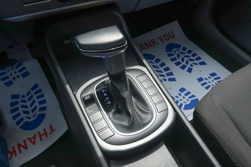Used 2024 Hyundai Kona SEL FWD image 33