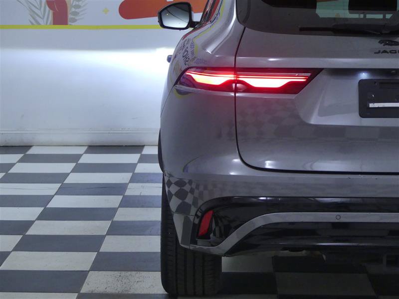 Used 2024 Jaguar F-PACE R-Dynamic S AWD/4WD image 32