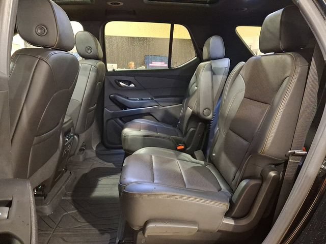 Used 2022 Chevrolet Traverse High Country w/ LPO, Floor Liner Package AWD/4WD image 17