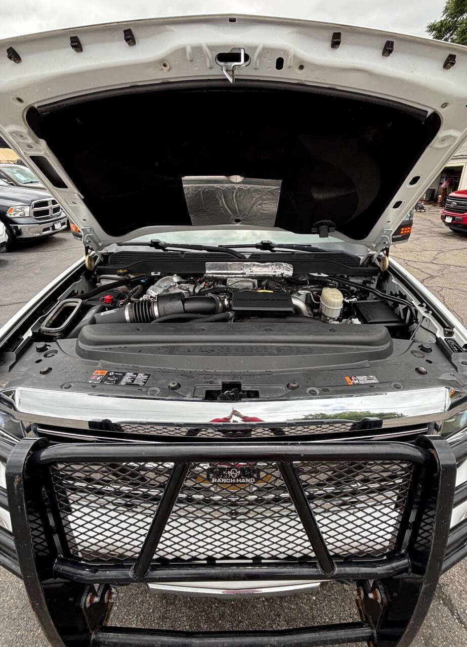 Used 2018 Chevrolet Silverado 2500 High Country w/ Duramax Plus Package AWD/4WD image 27