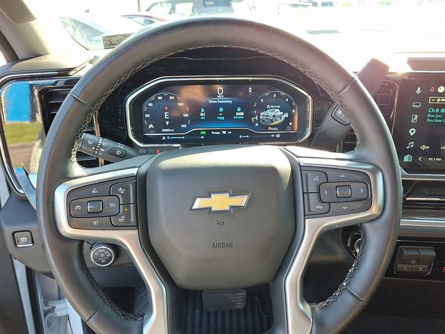 Used 2025 Chevrolet Silverado 2500 LT w/ Convenience Package AWD/4WD image 19
