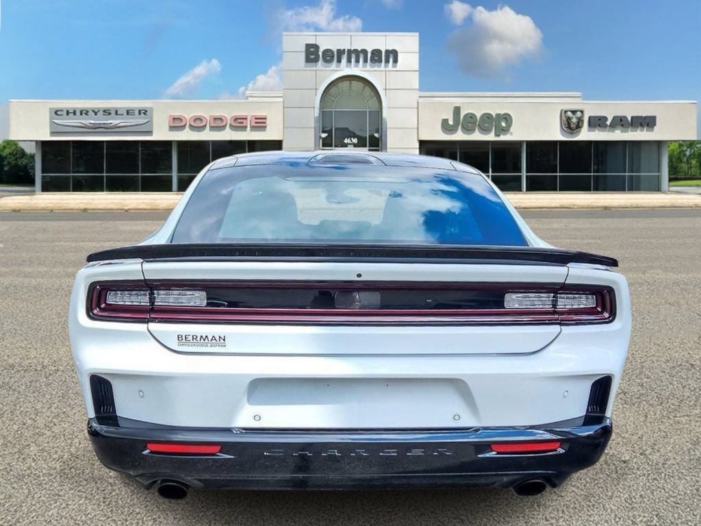 Certified 2026 Dodge Charger Scat Pack w/ Blacktop Package AWD/4WD image 6