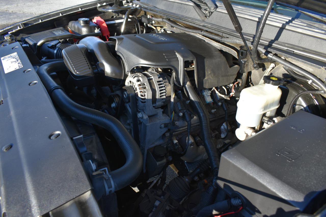 Used 2009 Chevrolet Avalanche LTZ image 50