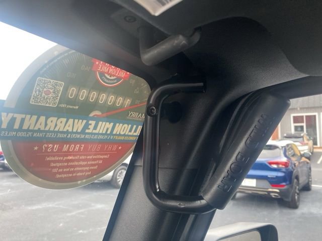 Used 2016 Jeep Wrangler Unlimited Sport w/ Connectivity Group image 19