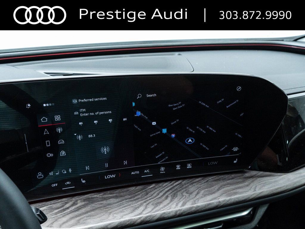 Used 2025 Audi Q5 Premium w/ Convenience Package image 16