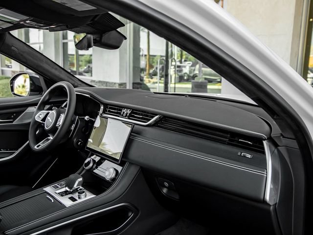 New 2026 Jaguar F-PACE R-Dynamic S AWD/4WD image 27