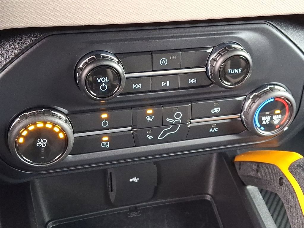 Used 2021 Ford Bronco Big Bend image 17