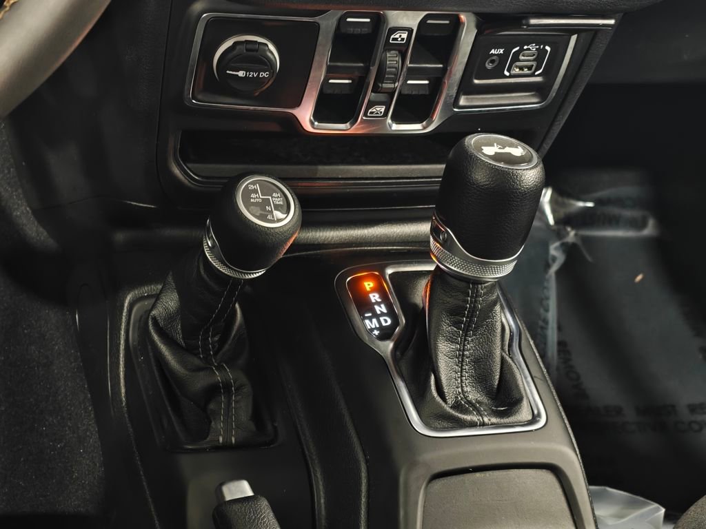 Used 2024 Jeep Wrangler Unlimited image 9