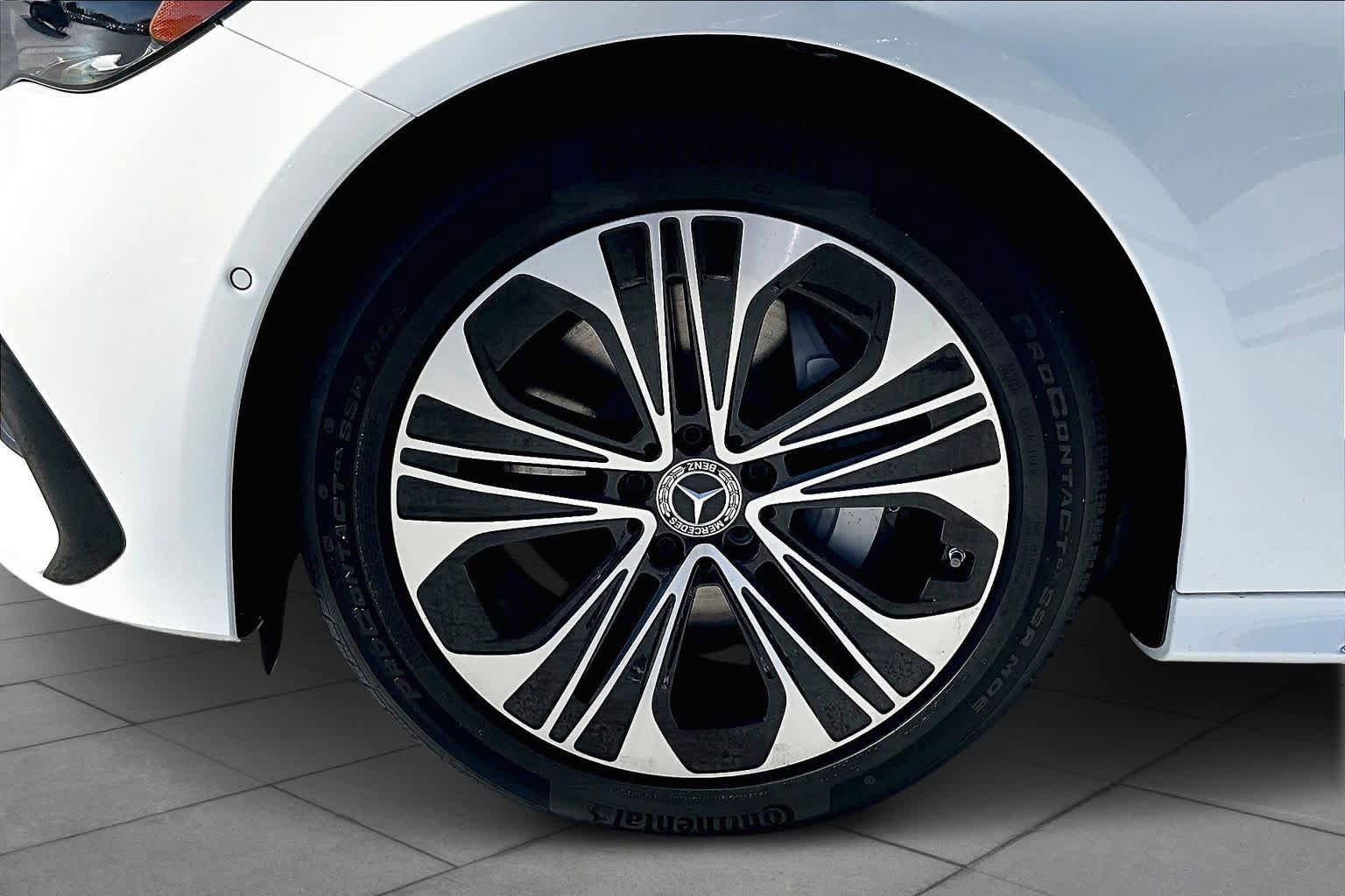 Used 2025 Mercedes-Benz E 350 Sedan image 10