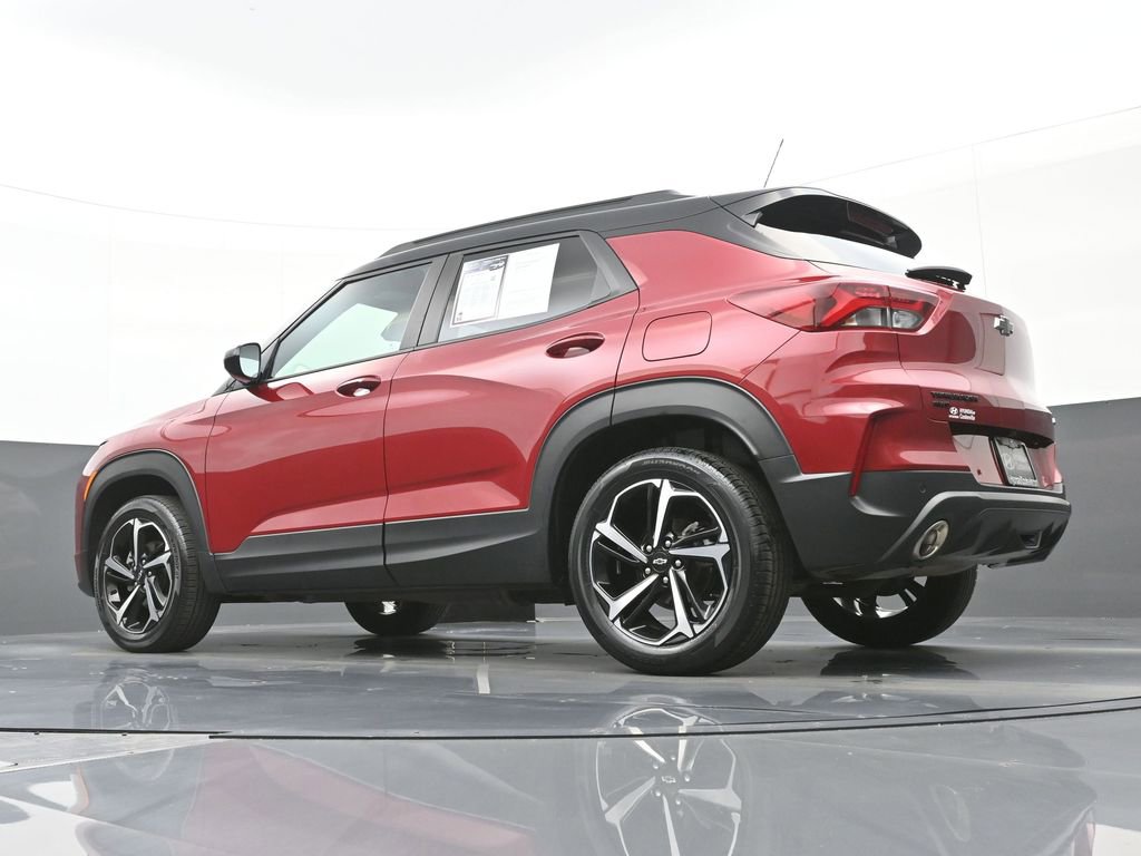 Used 2021 Chevrolet TrailBlazer RS w/ Sun and Liftgate Package AWD/4WD image 43