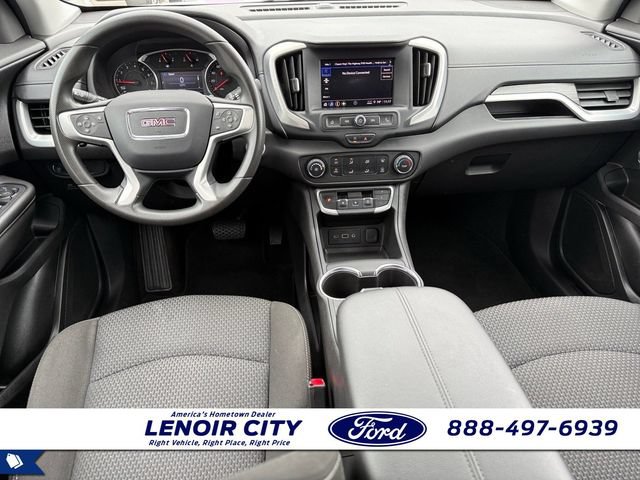 Used 2024 GMC Terrain SLE AWD/4WD image 14
