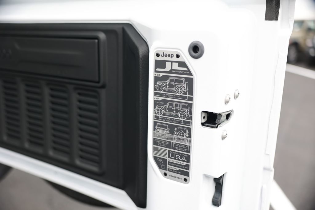 New 2026 Jeep Wrangler Sahara image 33