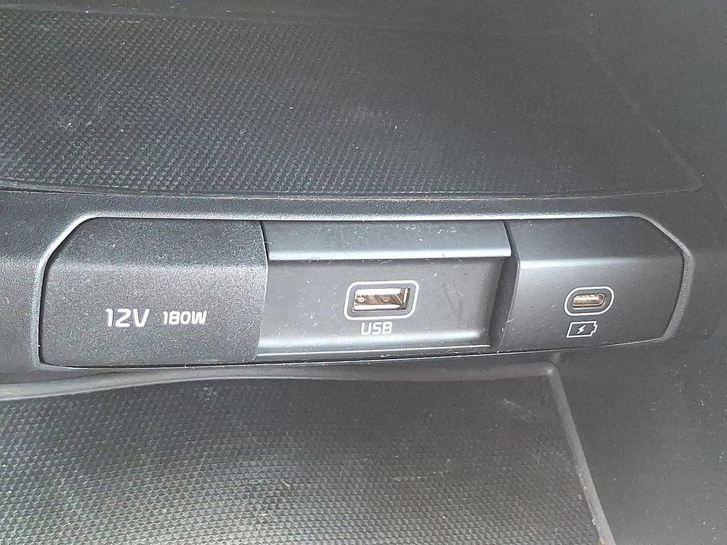 Used 2023 Kia Telluride LX AWD/4WD image 22
