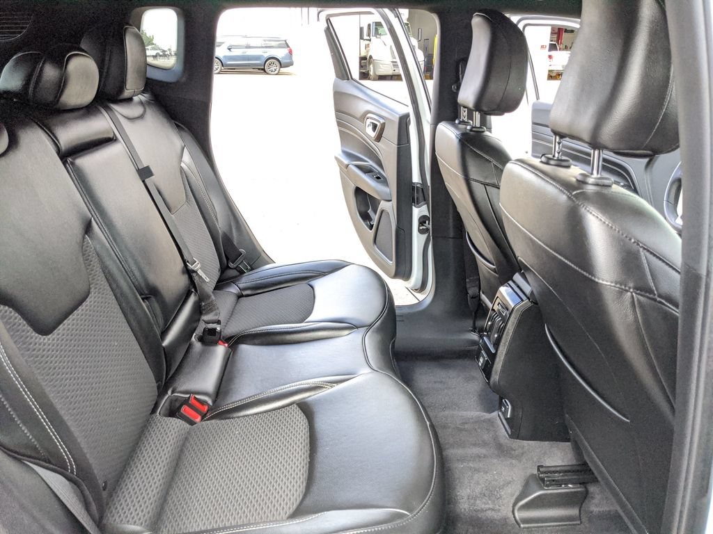 Used 2023 Jeep Compass Latitude AWD/4WD image 19