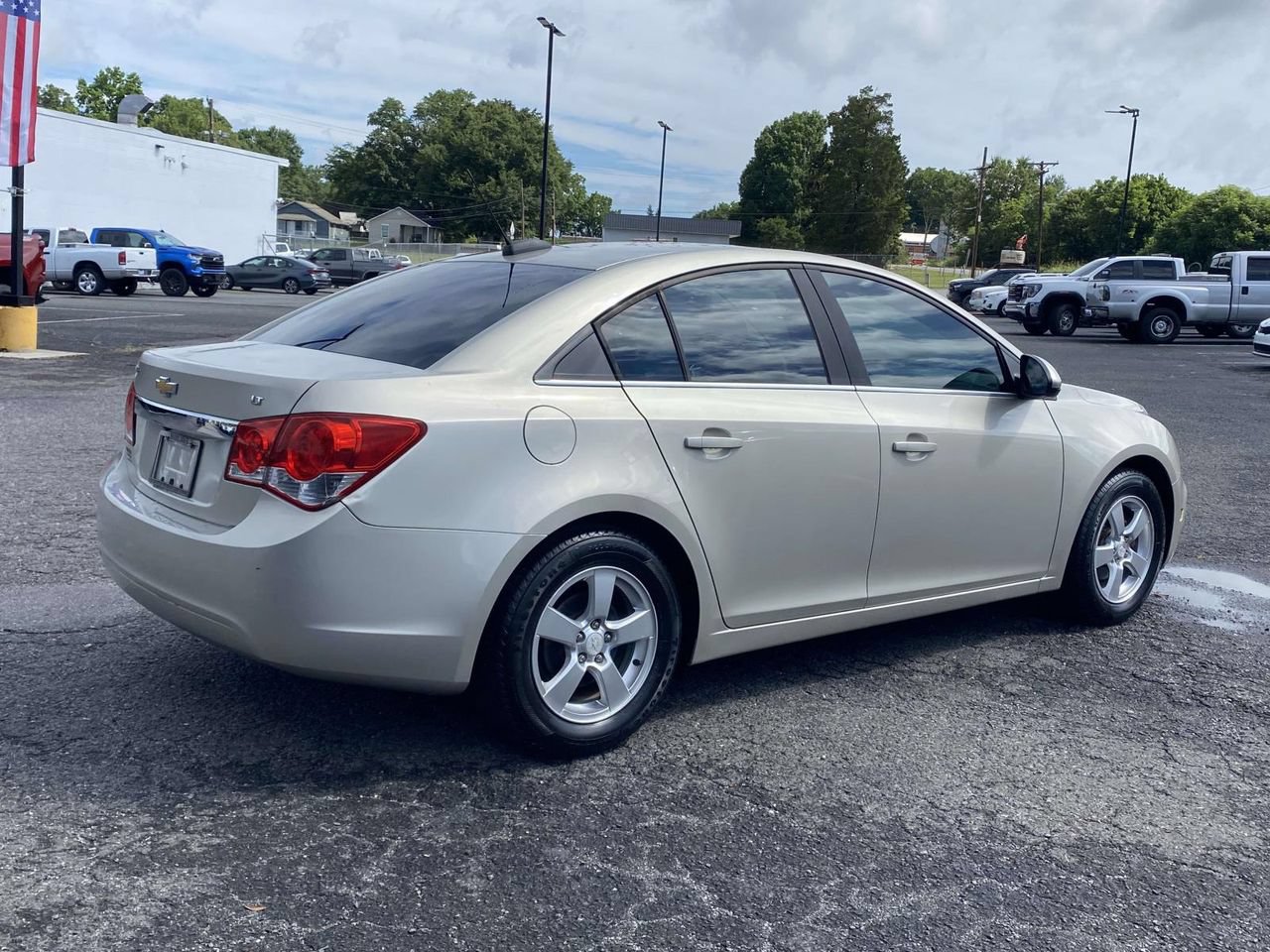 Used 2015 Chevrolet Cruze LT FWD image 6