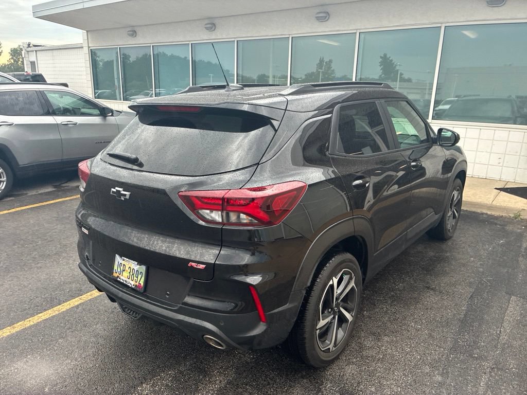 Used 2022 Chevrolet TrailBlazer RS w/ Sun and Liftgate Package AWD/4WD image 6