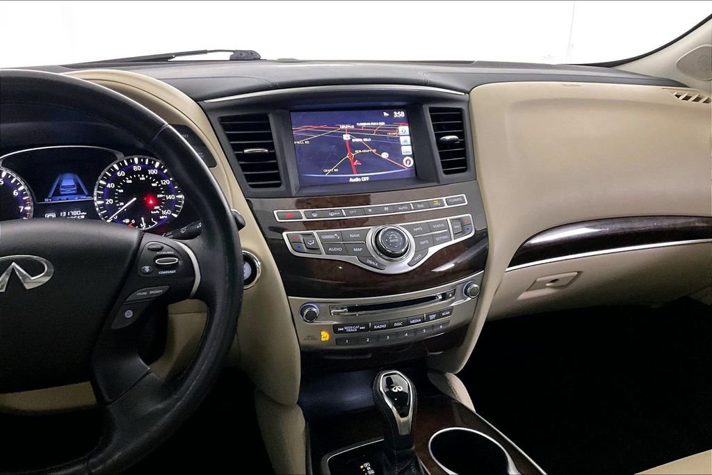 Used 2018 INFINITI QX60 Luxe w/ Deluxe Technology Package image 6